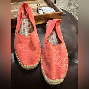 Makalu Canvas Flats Womens size 10 Sequins Coral
